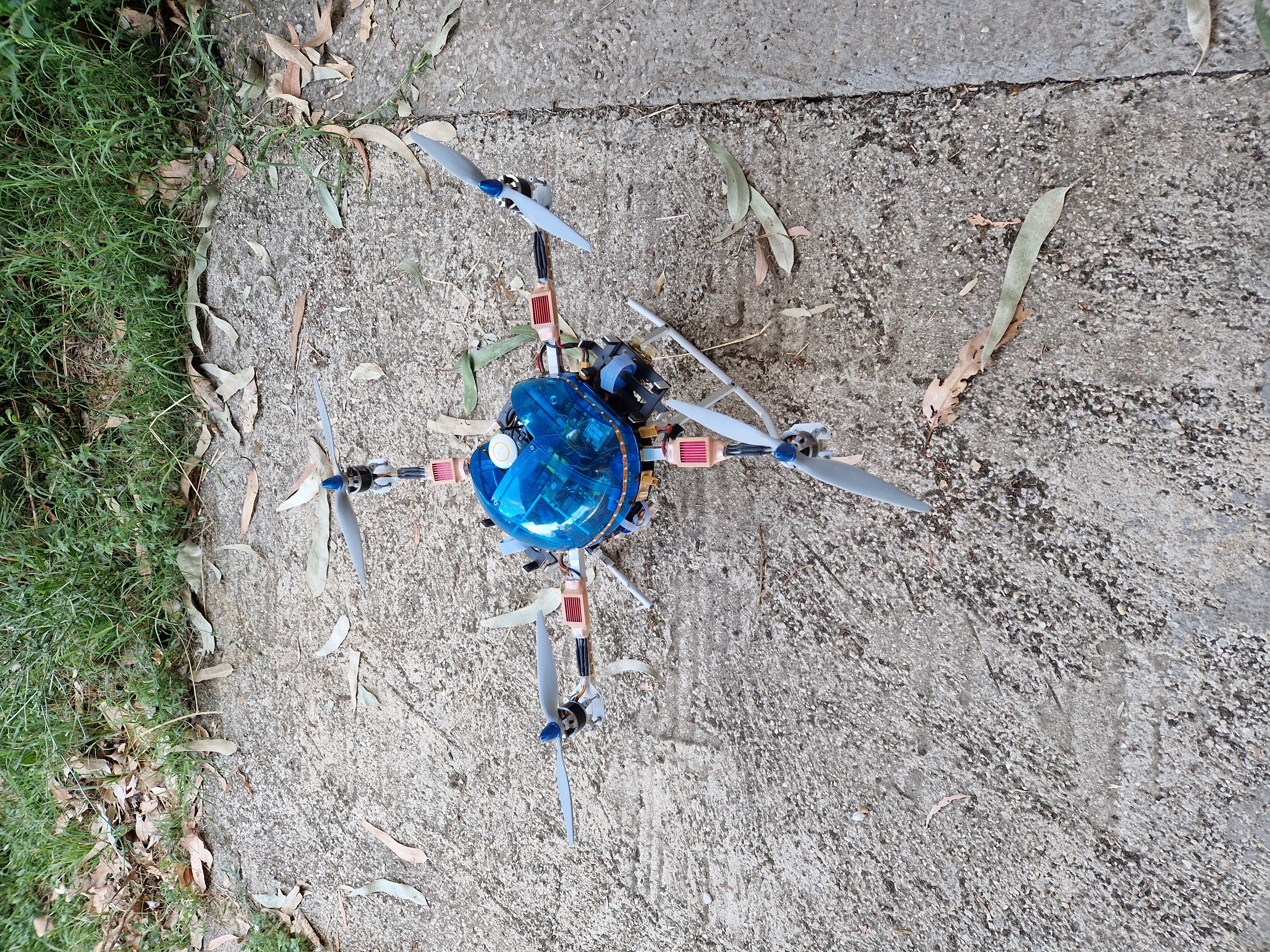 Drone Autocostruito