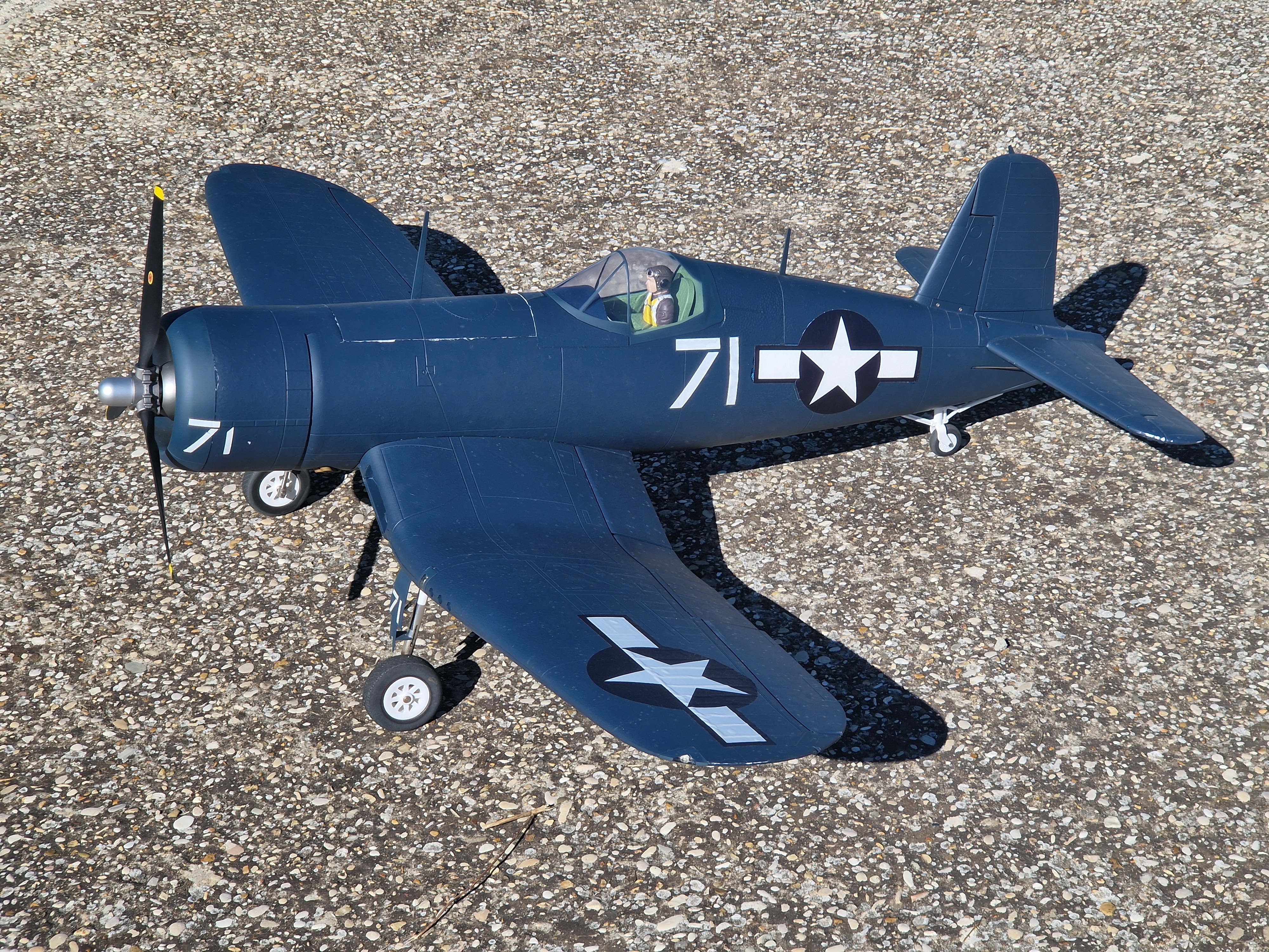 Corsair F4U
