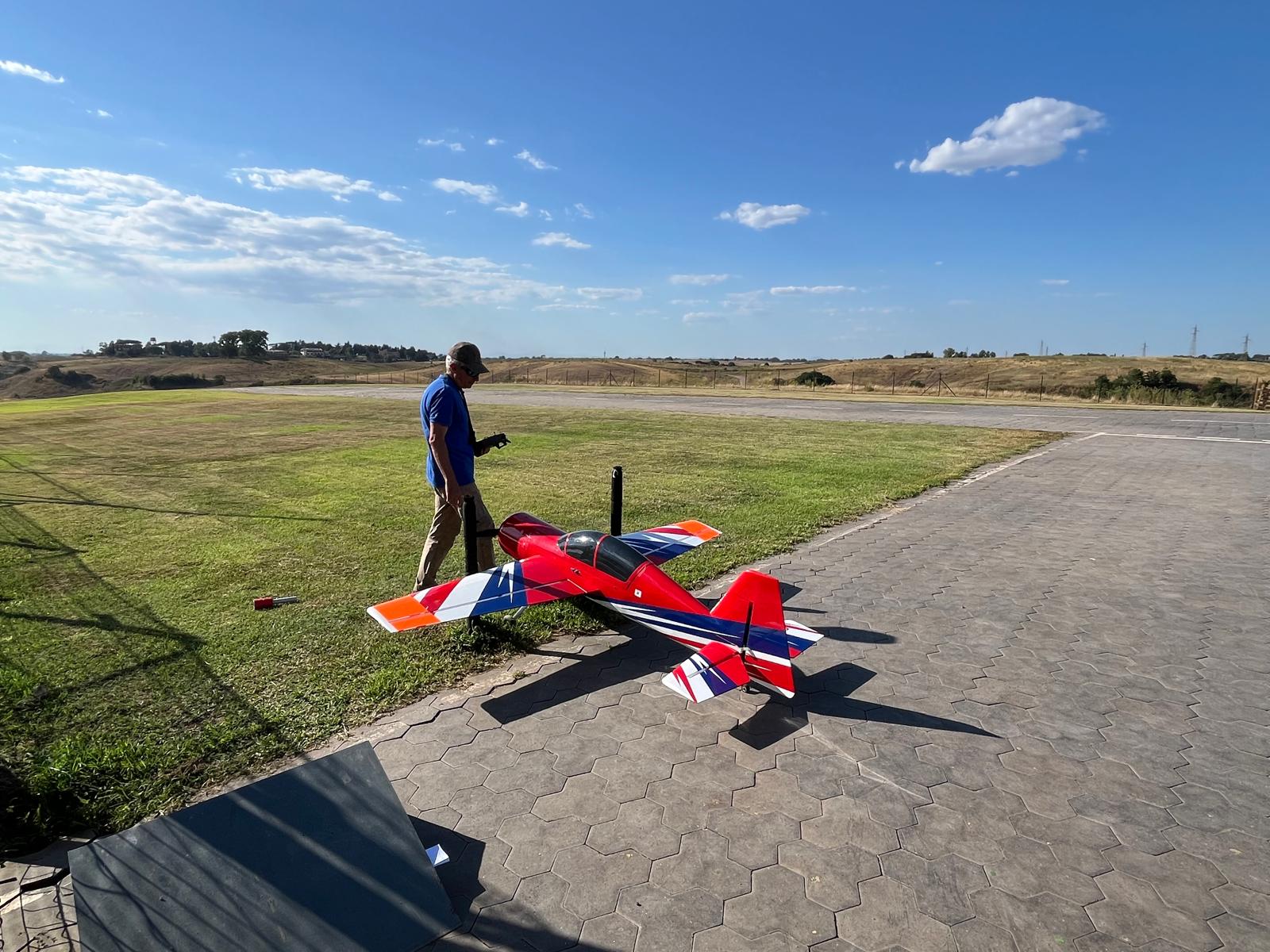 Anteprima 2 di YAK-54