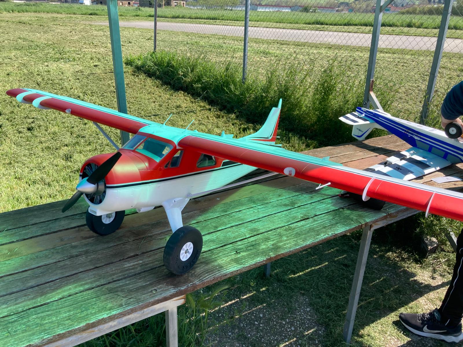 Anteprima 1 di Beaver V2 2000