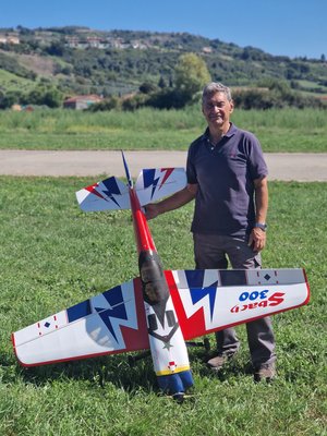 Anteprima 1 di Sbach 300